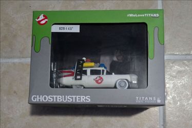 Titans Ghostbusters ECTO-1 Figure