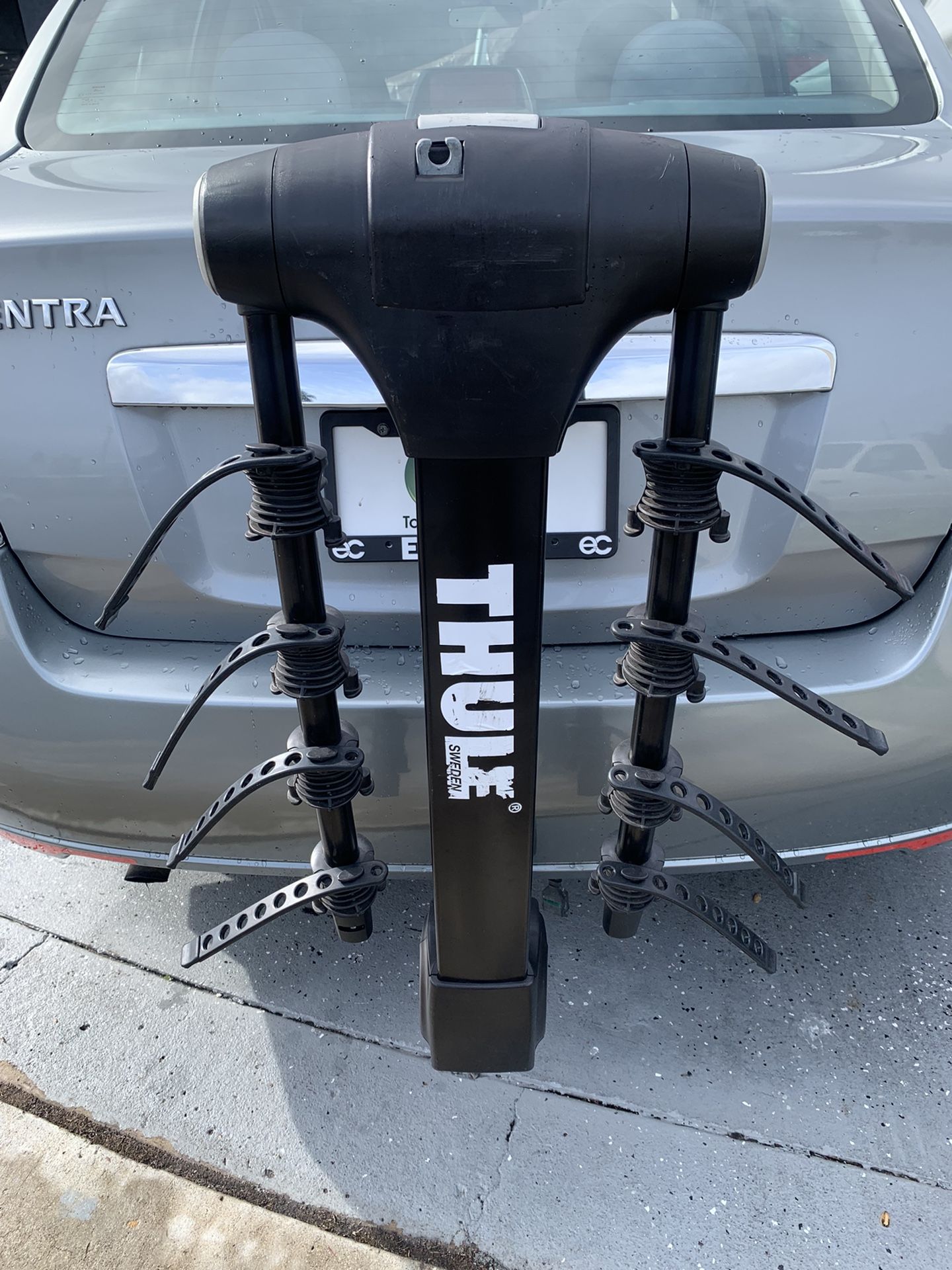Thule Apex XT Bike Hitch Rock