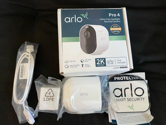 Arlo Pro 4 brand new in box