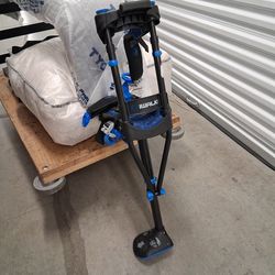 iWalk 3.o hands free crutch