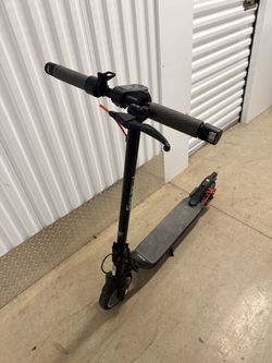Electric scooter