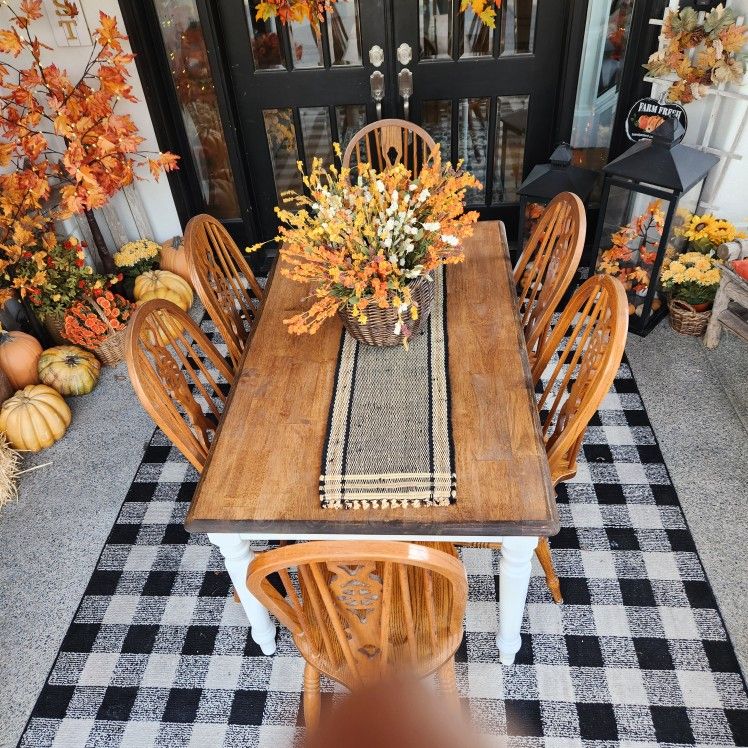 Farmhouse Table