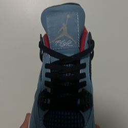 Jordan 4 Travis Scott’s 