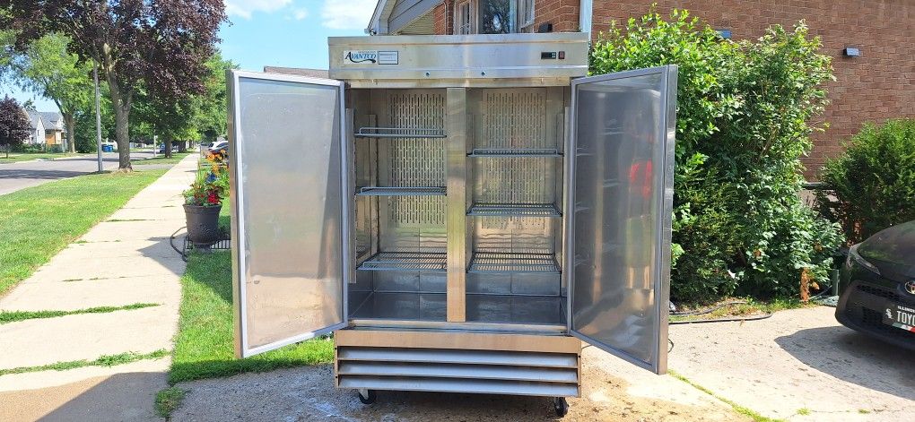 Commercial Fridge