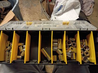 Container of Sockets