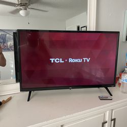 TCL Roku Smart TV