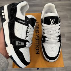 Louis Vuitton LV Trainers Black & White Sneaker