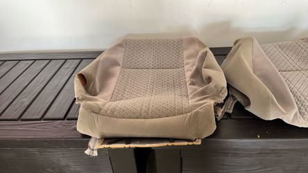 2006 Toyota Tundra Front Covers Tan