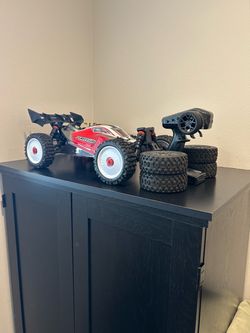 Arrma Typhon 3S BLX RTR