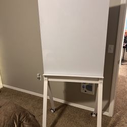 Tempered Glass Whiteboard X2 Sided Rolling Base