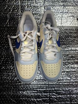 New 6.5Y Nike shoes