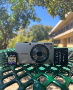 Canon PowerShot A2300 16MP Digital Camera - Sliver