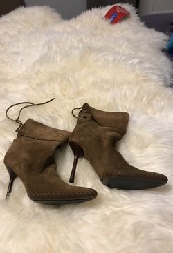 Gucci boots size 8.5