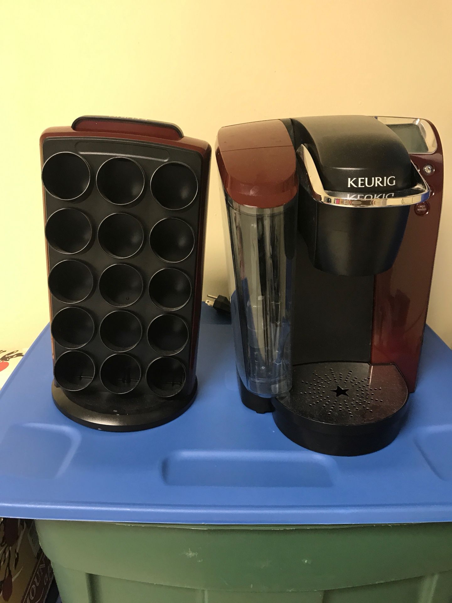 Keurig coffee and hot water maker!