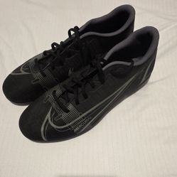 Nike Soccer Cleats New