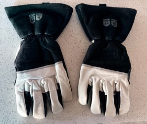 NEW LINCOLN K5131- Series. MX Series Premium A4 Cut Resistant MIG Gloves