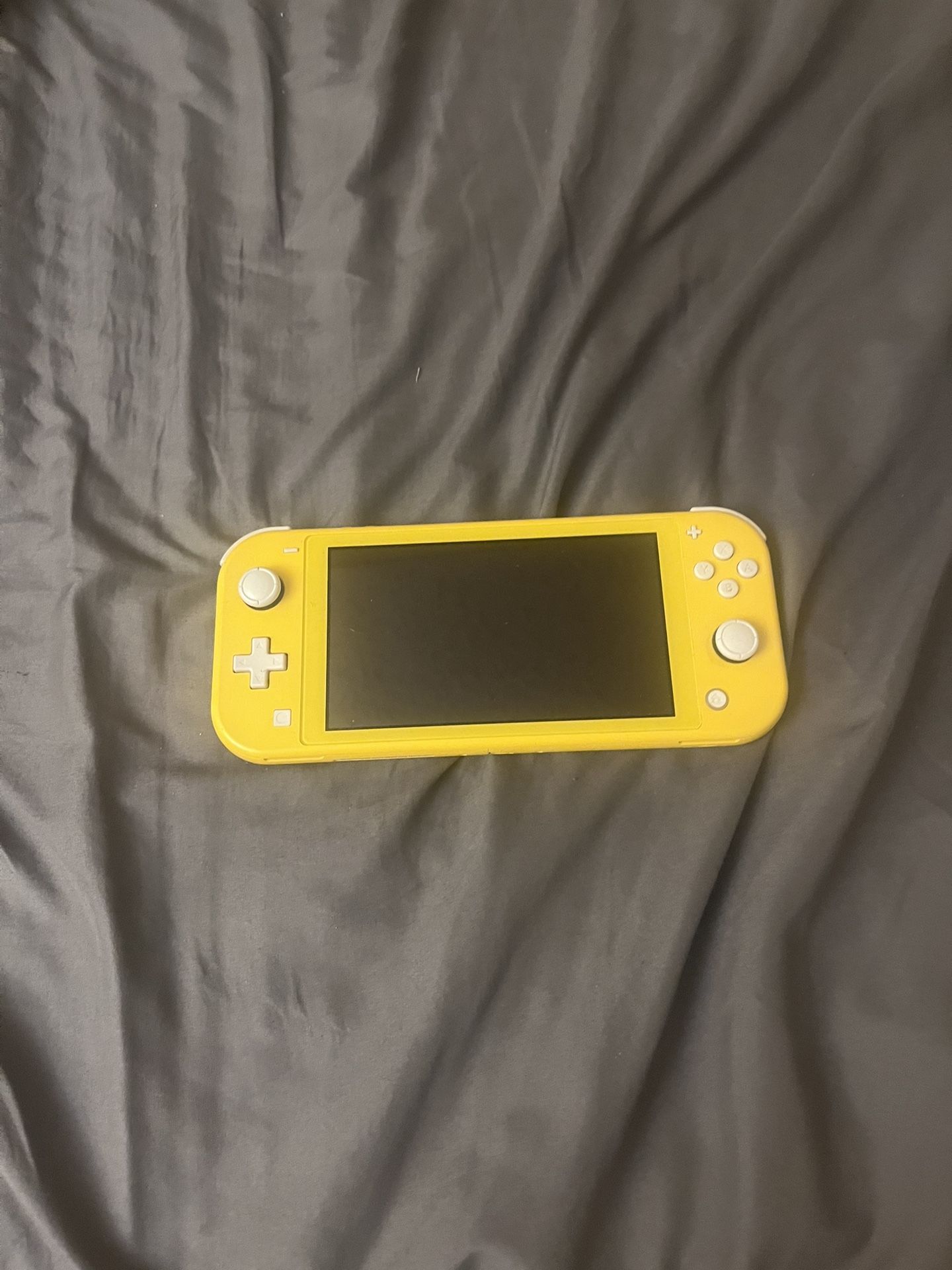Nintendo Switch Lite Yellow