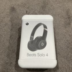 Beats Solo 4 Headphones Brand New Sealed in the Box