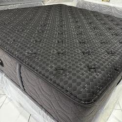 King Sizes Mattress And Box Spring Beautyrest Black 2025