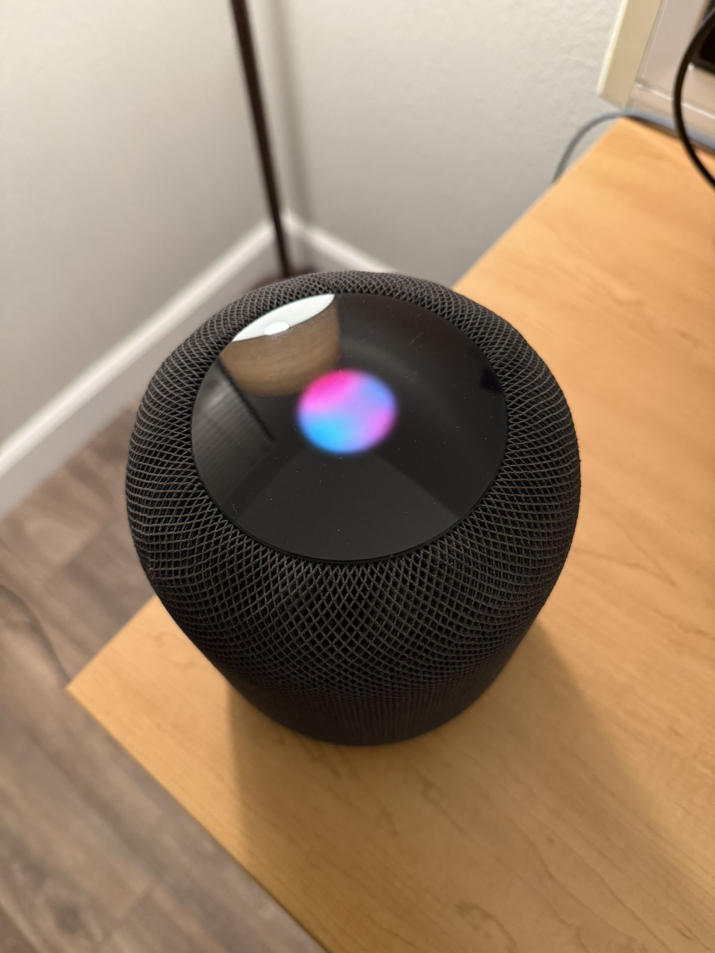Apple HomePod (1st Generation) – Space Gray