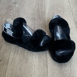 Black UGGs Size 7 Woman’s