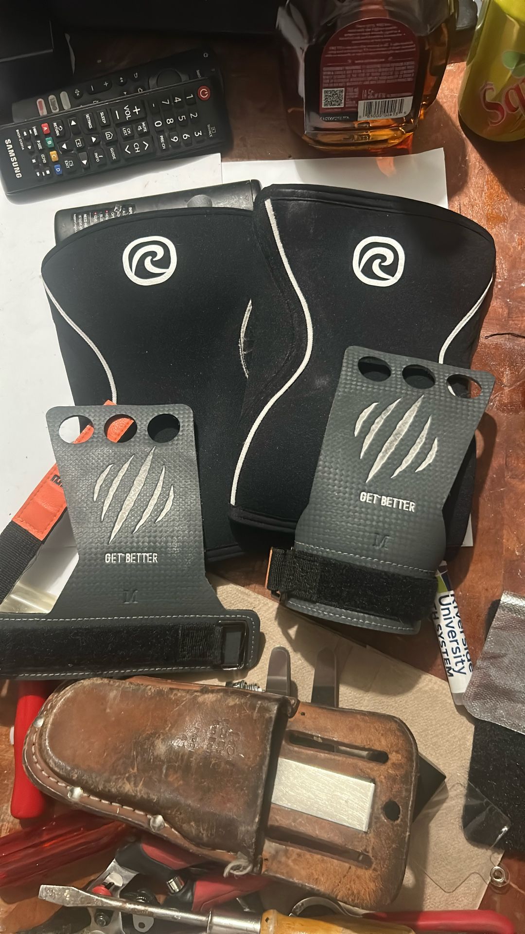 Bear Komplex Gloves And Knee Pads