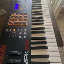 MPK 261 Akai