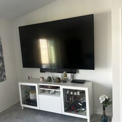 TV 86” LG