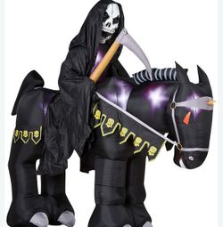 Halloween blow up outdoor decor