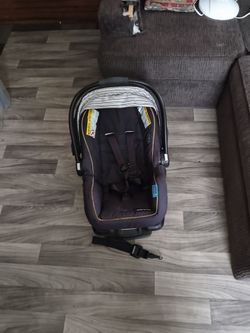 Baby car seat