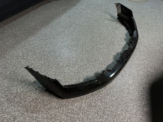 2016 Nissan Titan XD Front Bumper Trim 