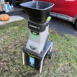 Earthwise Chipper shredder (Electric)