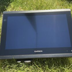 Garmin GPSMAP 943xsv Chartplotter/Fishfinder Combo GN+