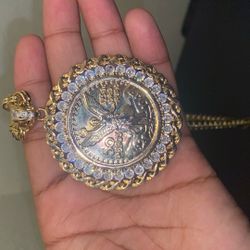 Centenario 10k Yellow Gold & Pendant