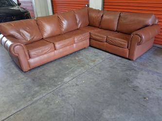 Leather Sectional Couch FREE DELIVERY