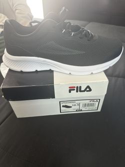 Tenis