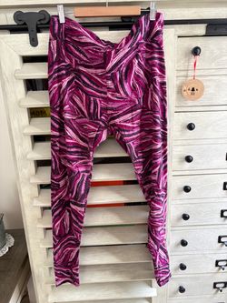 LuLaRoe TC Leggings Purple, Black and White Design New Without Tags