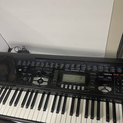 Casio Black WK-1350 76 Keys MIDI Japan 2-Way Speaker Digital Electronic Keyboard