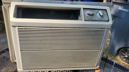 Window A/C 5,000 BTU