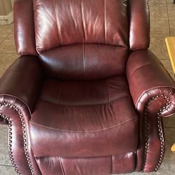 couch and recliner- brand new 