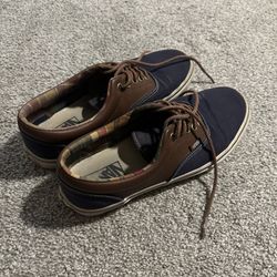 Classic Vans Size 9