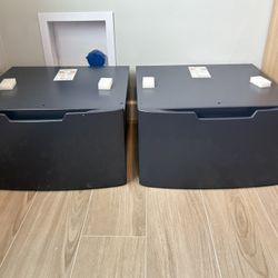 Laundry Pedestals. 
