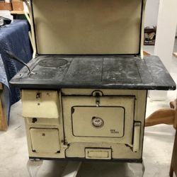 Toledo wood cookstove range for Sale in Tacoma, WA - OfferUp