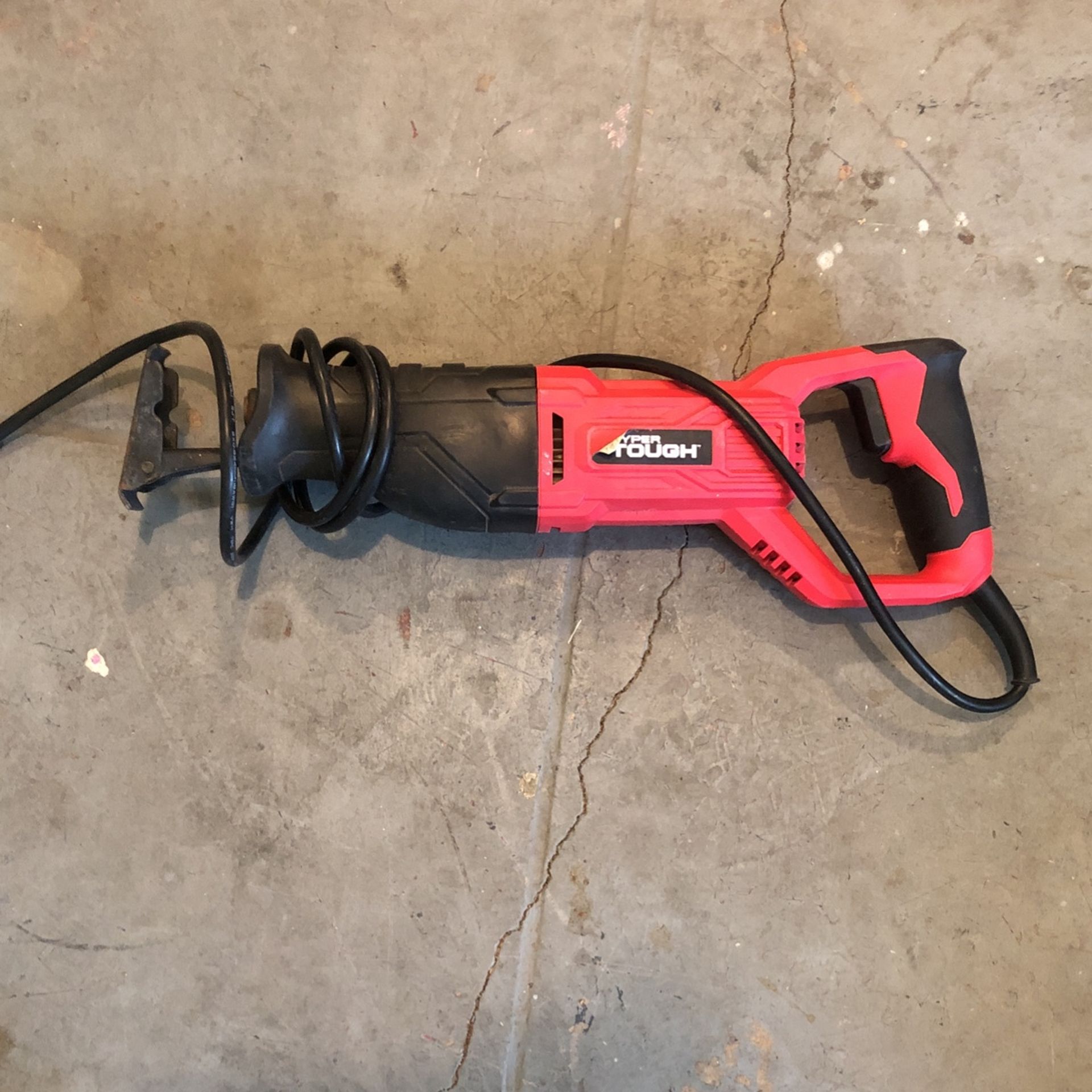 Compact Reciprocating Saw