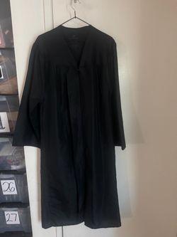 Graduation gown