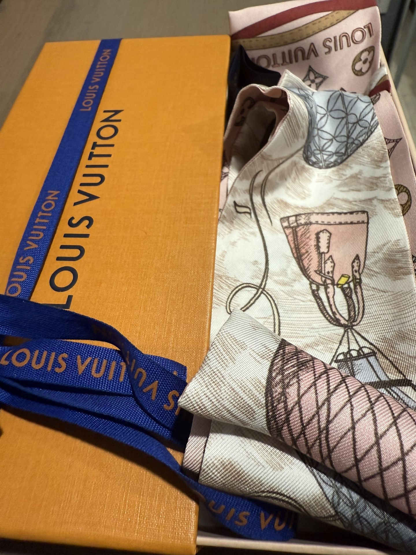 Louis Vuitton Bandeau