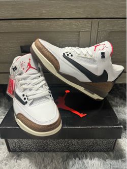 Jordan 3 Travis Scott white trainers. Size US 9.5