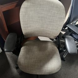 Steelcase Office Chair 