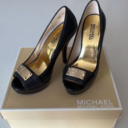 $10 High Heel Michael Kors Shoes Size 5