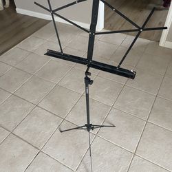 Yamaha Compact Folding Music Stand
